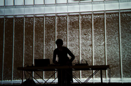 AMELIE DUCHOW  | TONSTICH  live performance | IFFTI | Palazzo Strozzi | Firenze | Italy | video Marco Monfardini | photo Rachele Salvioli