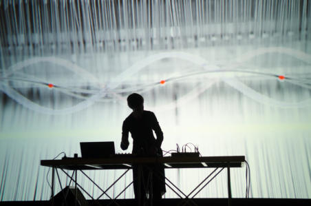 AMELIE DUCHOW  | TONSTICH  live performance | IFFTI | Palazzo Strozzi | Firenze | Italy | video Marco Monfardini | photo Rachele Salvioli