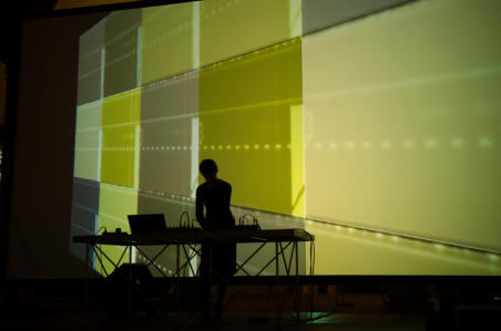 AMELIE DUCHOW  | TONSTICH  live performance | IFFTI | Palazzo Strozzi | Firenze | Italy | video Marco Monfardini | photo Rachele Salvioli