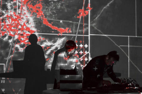 MARCO MONFARDINI - AMELIE DUCHOW - SCHNITT - Memory Code live performance at Centro Arte Contemporanea Luigi Pecci | photo | Patrizio Buralli