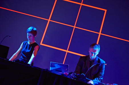 MARCO MONFARDINI - AMELIE DUCHOW - SCHNITT - Memory Code live performance at EPHIL Festival - Hamburg | photo | Krber Stiftung / Claudia Hhne